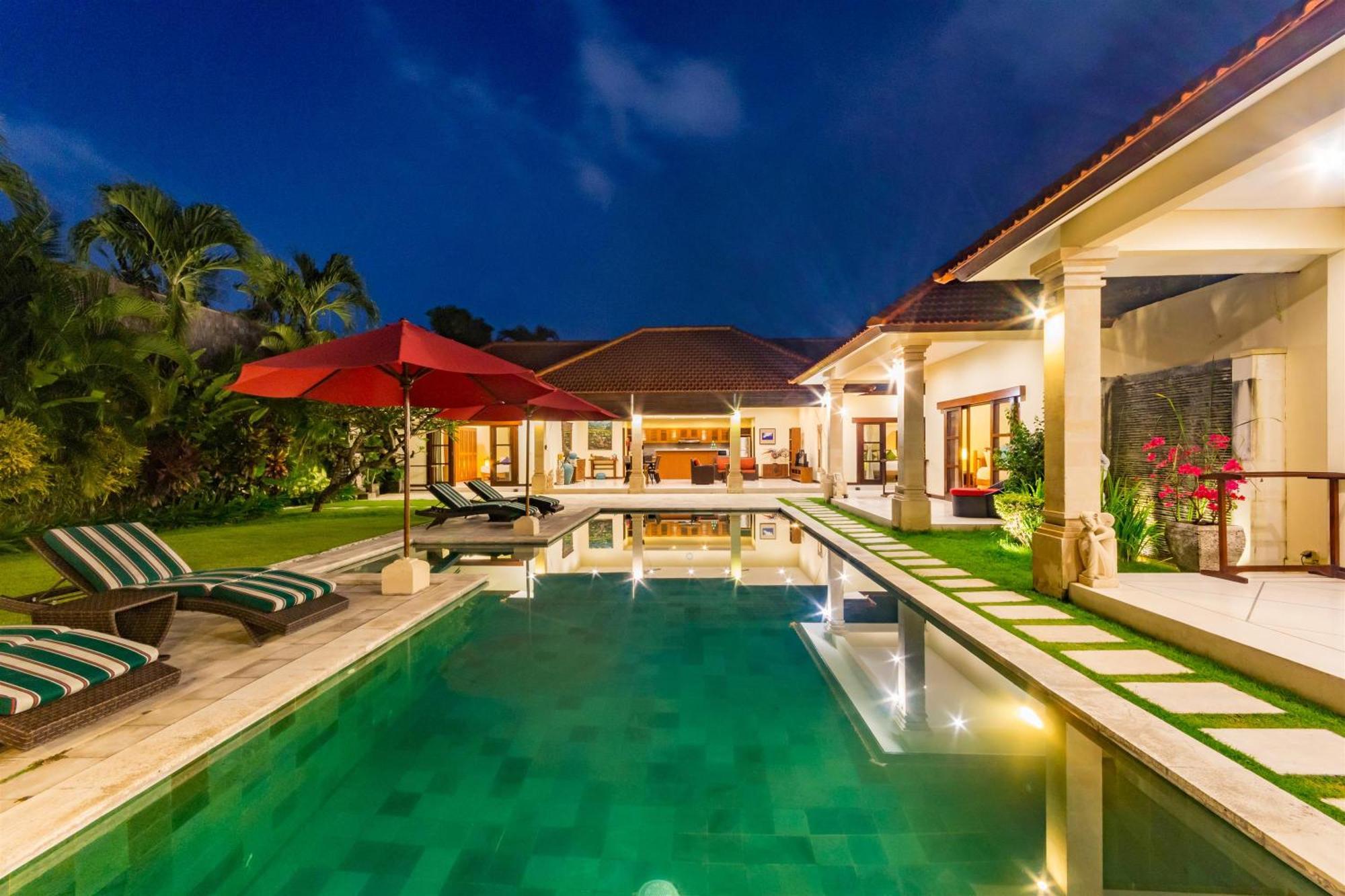Villa Bugis Drupadi Seminyak Kamer foto