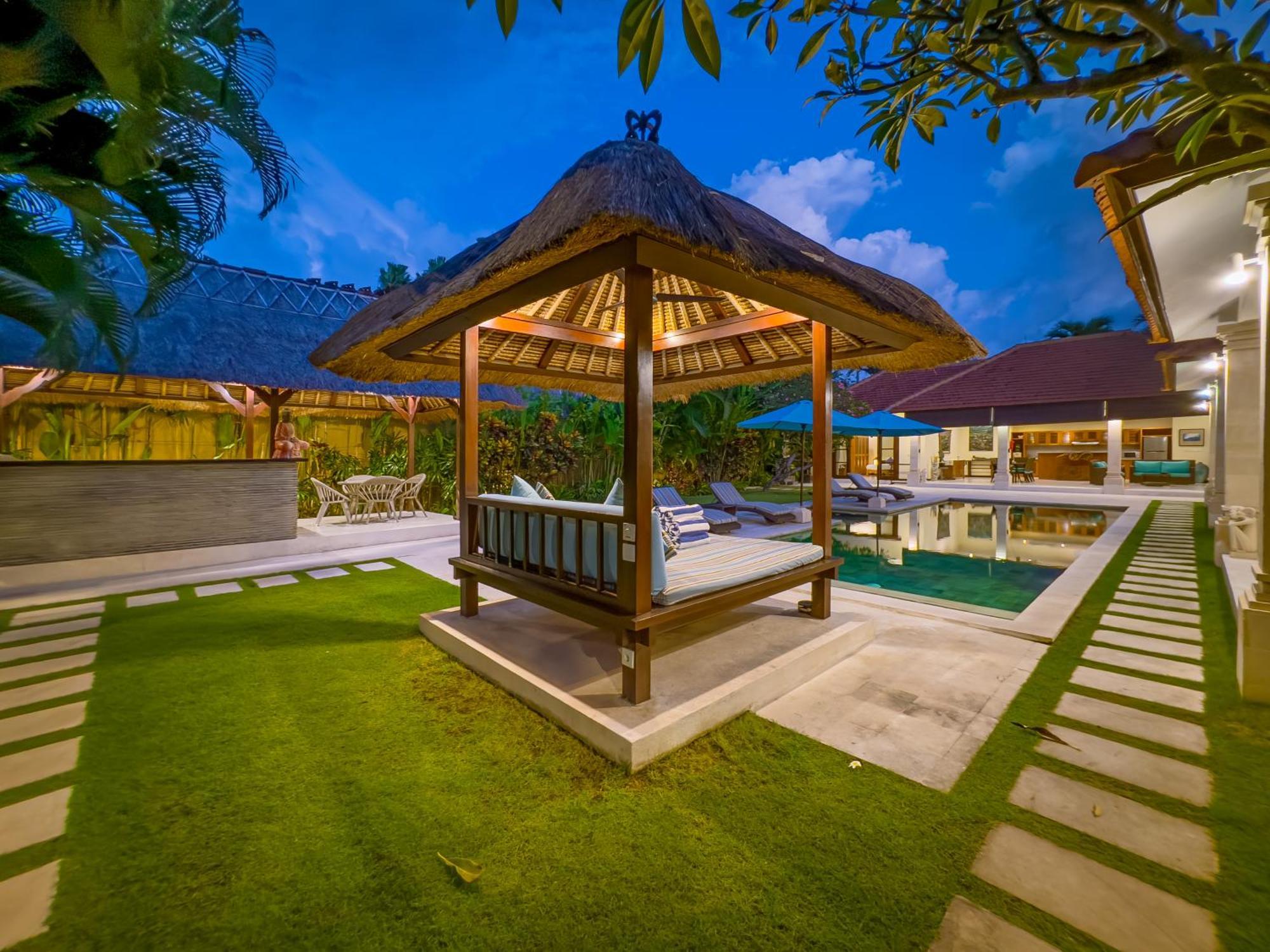 Villa Bugis Drupadi Seminyak Kamer foto