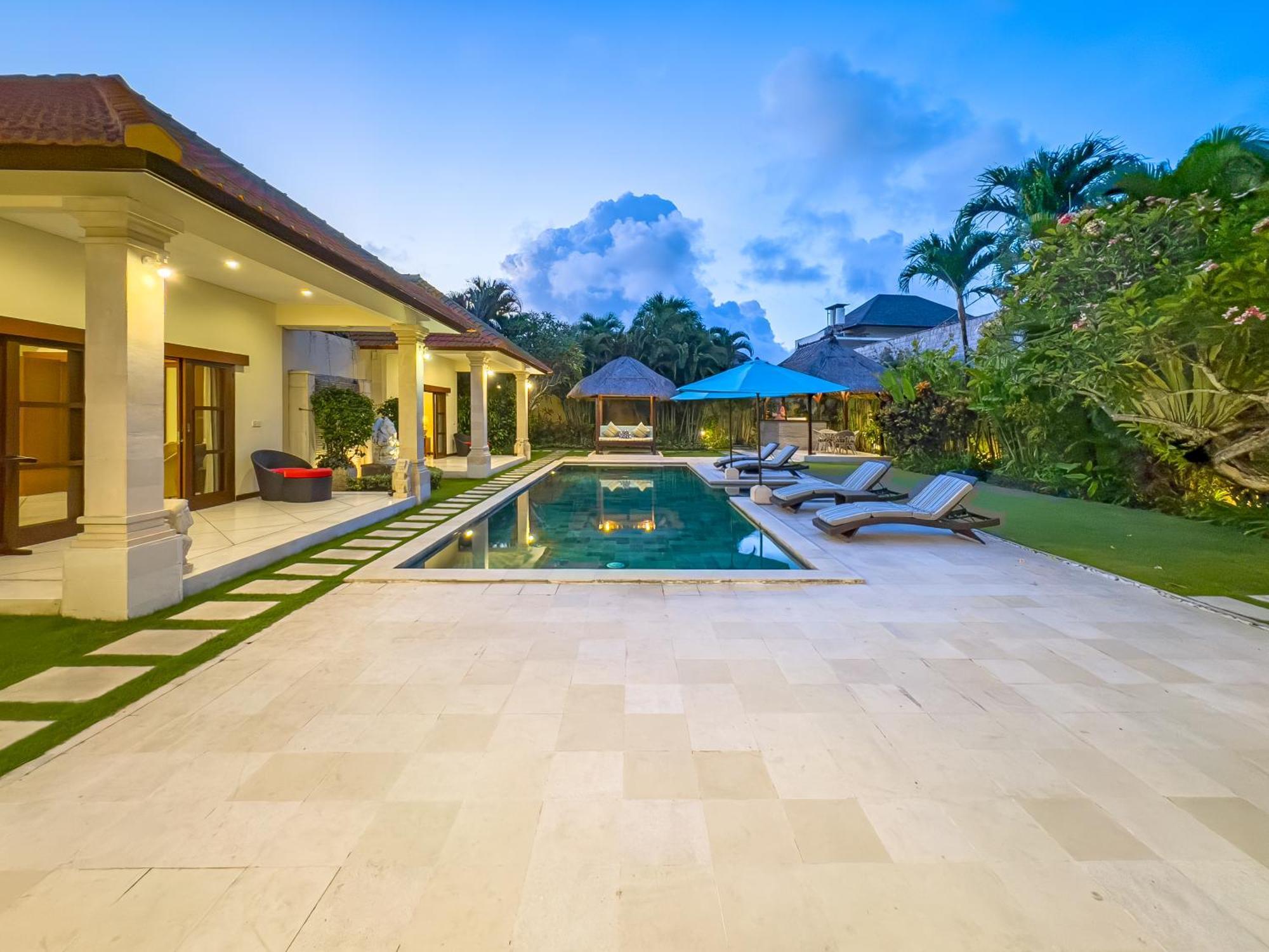 Villa Bugis Drupadi Seminyak Kamer foto
