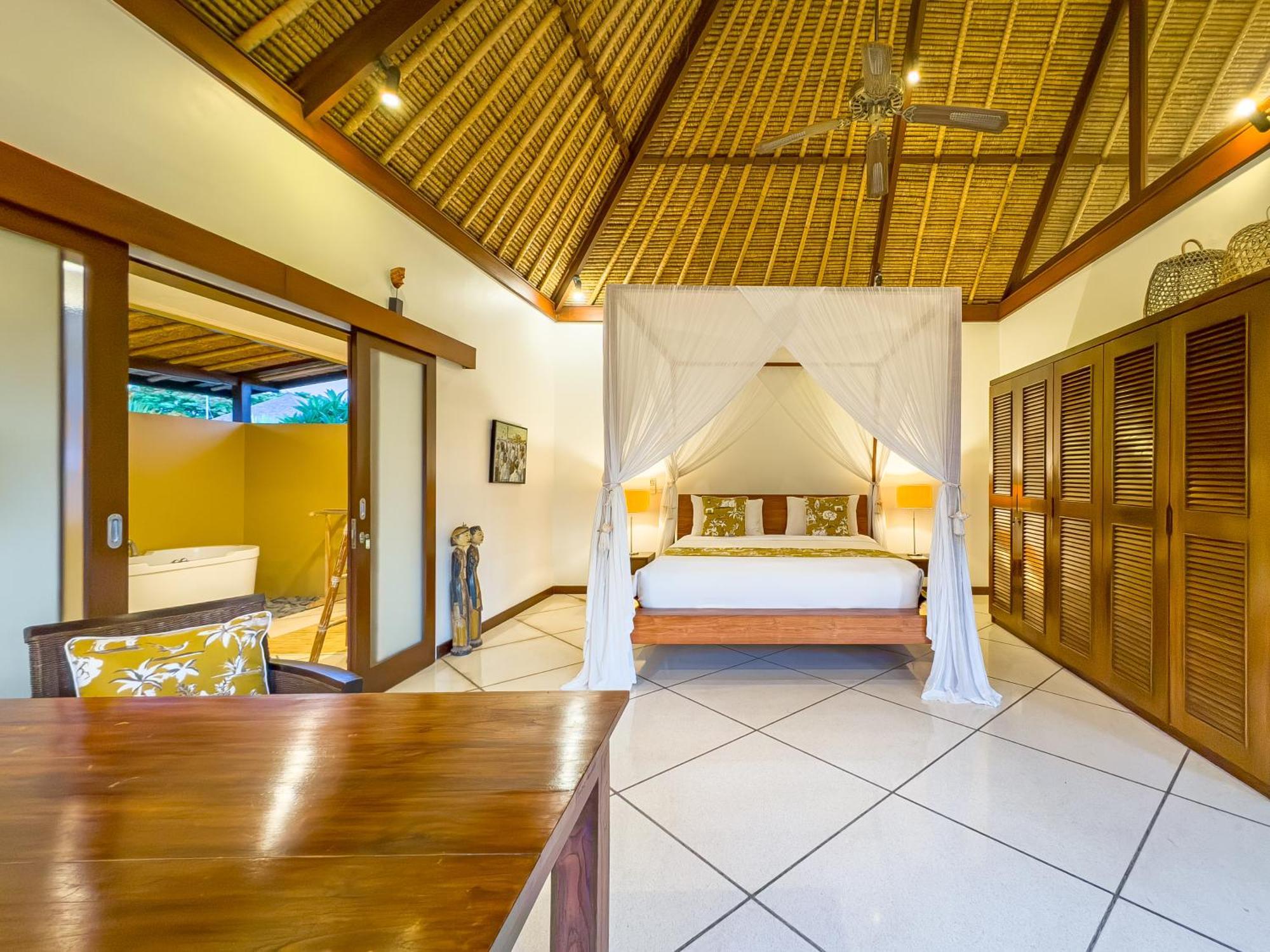 Villa Bugis Drupadi Seminyak Kamer foto